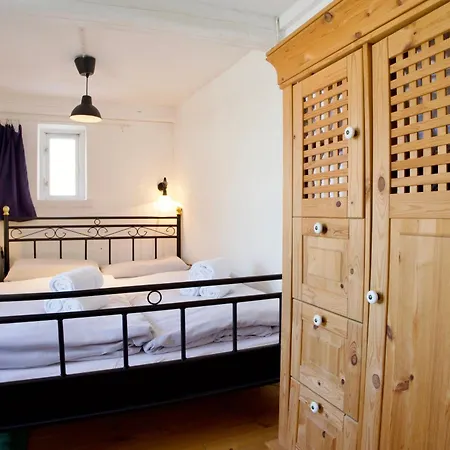 Holiday home Reetdachhus Meduse *